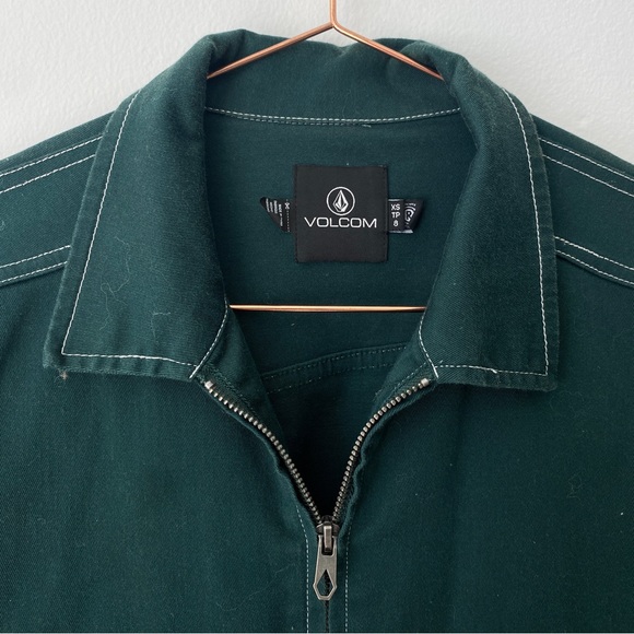 Volcom - Picture 2 of 6